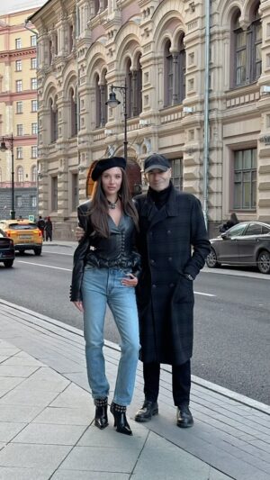 Mariya Boyko Instagram - Моя версия песни «Понарошку» вошла в состав трибьюта Игоря Крутого😍 Слушайте на всех площадках, ну и конечно пишите как вам?)