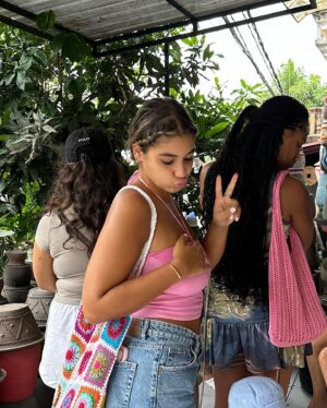Marwa Merazka Instagram - Un carousel qui veut rien dire mais j’adore 😂🫠 (par contre y en a un qui va me tuer mais il est pas trop mignon quand il dort la bouche ouverte?)