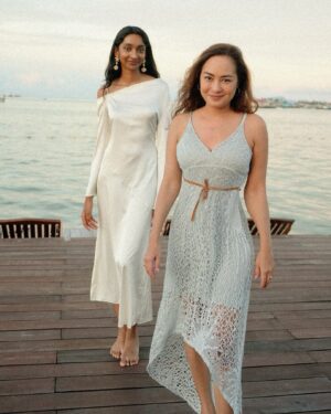 Maya Karin Instagram - Miss the sunny days of Sabah..
#samporna #sabah #malaysia