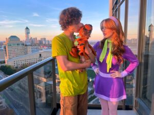 Mckenna Grace Instagram - Jeepers!!! 🎃🥊🍁🌃👻