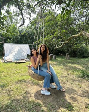 Medha Rana Instagram - A weekend that was w my bestie 💛🌱🐿️🦋☀️
This was @bikrambagh_nahan 🍀