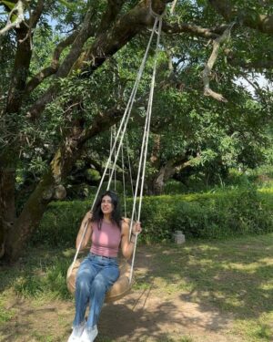 Medha Rana Instagram - A weekend that was w my bestie 💛🌱🐿️🦋☀️
This was @bikrambagh_nahan 🍀
