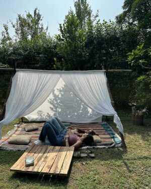 Medha Rana Instagram - A weekend that was w my bestie 💛🌱🐿️🦋☀️
This was @bikrambagh_nahan 🍀