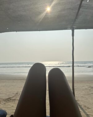 Medha Rana Instagram - Beach please ☀️