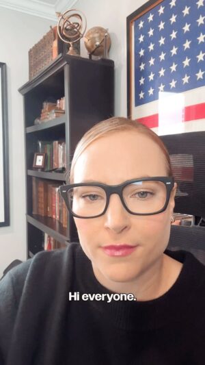 Meghan McCain Instagram - WE’RE BACK…almost! Weekly episodes of @citizenmccain are returning very soon, and we’re so excited to kick off 2025 with you. 

In the meantime, our hearts are with @miranda and everyone affected by the California wildfires. Please stay safe out there, and we’ll see you soon ❤️