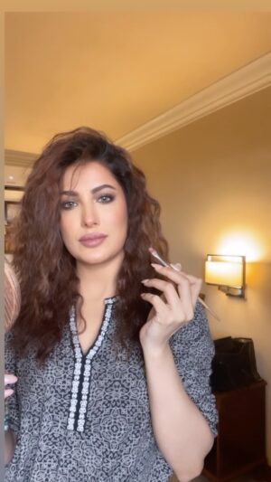 Mehwish Hayat Instagram - ⚡️😹