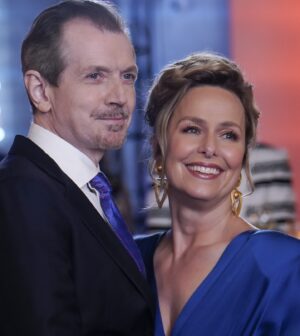 Melora Hardin Instagram - 27 years of love, laughter, and building a beautiful family together. Grateful for every moment and every memory we’ve created. I love you 💕 Happy Anniversary, G! - M xx