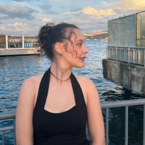 Merve Ateş Instagram - Yılın en sevdiğim zamanlarına doğru 🫡