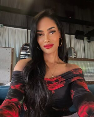 Micaela Reis Instagram - Obrigada a Deus por mais um ano 🎂

Obrigada a todos pelas mensagens, publicações, palavras de amor e carinho que tornaram o meu dia mais especial 🤍

#BirthdayGirl