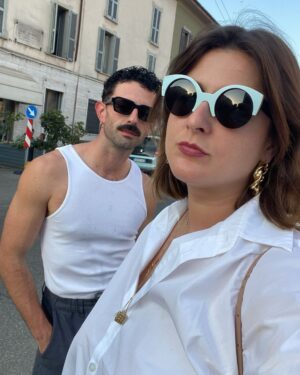 Michela Giraud Instagram - Da ieri è in onda un fantastico programma su @primevideoit dove ancora una volta posso dimostrare i miei più grandi talenti come le mie doti fisiche, il coraggio e lo sprezzo del pericolo. Nell’ultimo video corono anche il sogno di difendere @valeriamarini . Purtroppo ci sono riuscita meno con @giuliadelellis103 che credo sia passata alle vie legali (ma spero di no).
Il cast è eccezionale checchè ne dica @herbert_ballerina .
Ci siamo divertiti, speriamo di farò anche in questi giorni.
Grazie a chi ha reso tutto possibile anche se nel cast c’ero io.
.
.
.
@nicolemorganti_insta @dantesollazzo @bluyazmine @baldassari_agenzia @alessiamarcuzzi @gialappasbandofficial