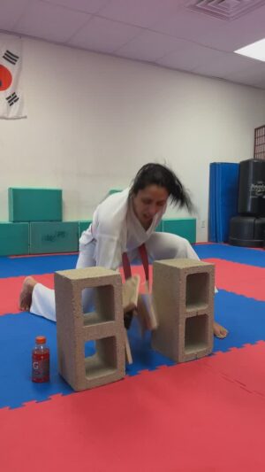 Michelle Khare Instagram - Day 210 of trying to break this brick! @gatorade #gatorade_partner