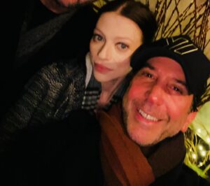 Michelle Trachtenberg Instagram - Just hanging out with some friends #newyork 🤪