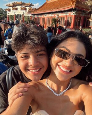 Mileide Mihaile Instagram - Um réveillon do jeitinho que sonhávamos! 

FELIZZZZZZZ 2025 🐭🎇
