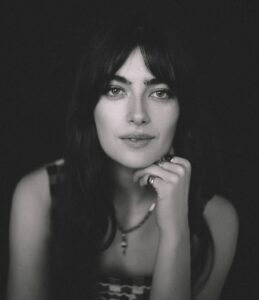 Actress Millie Brady HD Photos and Wallpapers February 2025