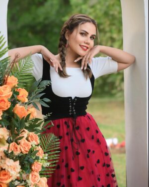Mina Nour El Din Instagram - مهما اختفى من حياتك أمور ظننت أنّها سبب سعادتك تأكد أنّ الله صرفها عنك قبل أن تكون سببا في تعاستك.