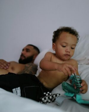 Miracle Watts Instagram - I just love being his “MOM”. The greatest gift on earth.
I swear I wake up so happy every morning, like this just can’t be real…. My Xi Xi 4L❤️