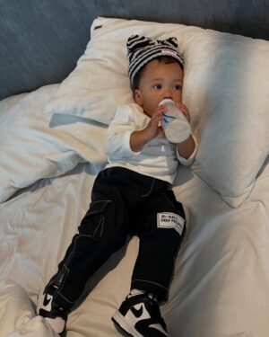 Miracle Watts Instagram - I just love being his “MOM”. The greatest gift on earth.
I swear I wake up so happy every morning, like this just can’t be real…. My Xi Xi 4L❤️