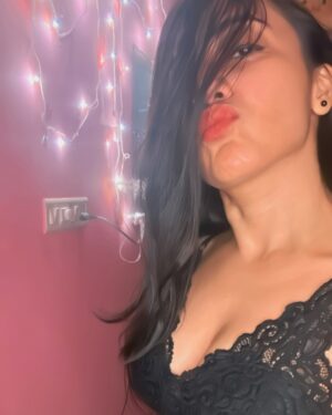 Mishti Basu Instagram - App link in bio 👆👆
@realpallavibasu 

Check now 🔥