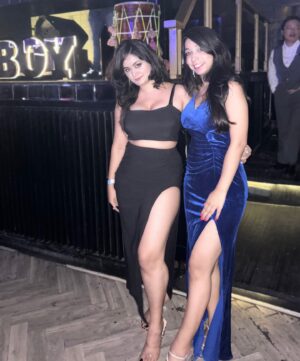 Miss Pinky Instagram - Last night🍾🥂

:
#reelitfeelit #explorepage✨ #fypシ