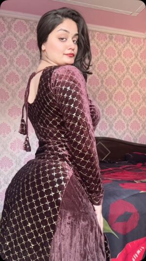 Miss Pinky Instagram - Urban❌ Desi✅

:
#reelitfeelit #explorepage✨ #réel