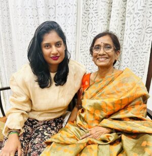 Mithali Raj Instagram - Thank you for always being my safe place, my biggest cheerleader, and my home. Mummy, I love you. Happy Mother's Day to you and all such amazing moms!

#HappyMothersDay #MothersDay