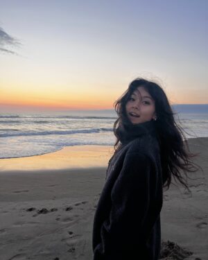 Momona Tamada Instagram - from the oregon coast 🌅