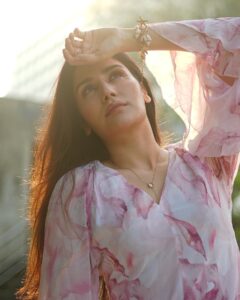 Actress Monica Sharma HD Photos and Wallpapers December 2024