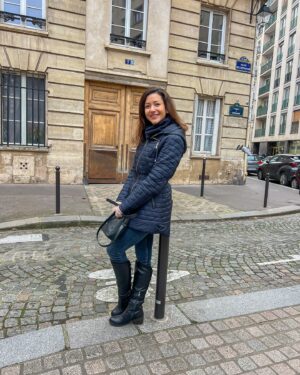 Monserrat Torrent Instagram - 🇫🇷Alguien reconoce estos lugares? 👀 Sólo les digo que no pude encontrar a Gabriel 😄.

Resumen de mi más reciente viajecito a París. 
En 2024 visité 3 veces esta hermosa ciudad, la última fue con mi madre ❤️ una experiencia demasiado especial que quedará para siempre en mi corazón.

👉🏻 Si van a París y quieren hacer un buen tour por la ciudad y conocer locaciones de series y películas, escríbanle a @viveparisvoila 💫

#paris #europe #instalike #instadaily #trip #vacationmode