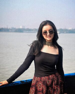 Mrinal Navell Instagram - Premika ko, teerth mano. 🎀
.
.
.
.

#instagood #love #insta #mrinalnavell #fyp #artist  #art #instadaily #vibe #vacay #kolkata #travel #travelphotography #photooftheday 
(Insta, love, fyp, ootd , trending, artist, travel, kolkata )