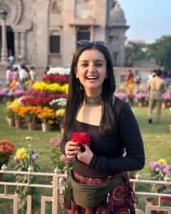 Mrinal Navell Top 100 Instagram Photos and Posts