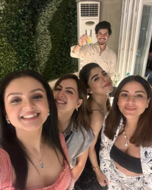 Mrinal Navell Instagram - A beautiful end to another amazing journey. 
No words can describe how enchanting my time here has been. 
Its already overwhelming to think of not going to The Luthra Mansion everday which did become our second home. 
I would like to thank @balajitelefilmslimited @ektarkapoor for this life changing opportunity. 🤍
Truly grateful to be a part of such a great legacy🤍
The captain of our ship, @sahil.sharma540 sir and the entire direction team, it was undoubtedly a great learning to work under your guidance and direction. Kavya Beta is going to miss all the fun. 🤍
My lovely co-actors, you all know how much I adore all the love, respect, guidance and of course the pampering I’ve got from you guys. Will miss you all. 🤍
Our creative team, the entire crew, our backbone, hats off to you. Love🤍
And last but not the least, my beloved fam jam, thank you for showering so much love and blessings on Kavya Luthra. Trust me it was a pleasure being her. 🎀
Chalo bhyi, ijazat do abhi ke liye, mamla senti ho raha hai. ❤️
#kundalibhagya 
@zeetv 
#kavyaluthra 
#love
