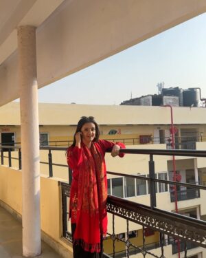 Mrinal Navell Instagram - A proud DAVian 🦚
.
.
.
.
.
.

#love #friends #instagood #photography #photooftheday #schooldays #fyp #dav #chandigarh #nostalgia #memories 
(Love, friends, insta,school days,fyp, dav, memories, nostalgia)