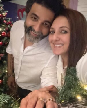 Munisha Khatwani Instagram - Thank you for an amazing time and great memories Cameroon 🇨🇲… @sameernthakur.. 🩷