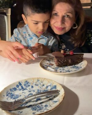 Munisha Khatwani Instagram - Happy bday to the best mum in the world .. m so privileged to have a wonderful mum like you .. hope you are enjoying Abu Dhabi and Dubai .. stay blessed love you tons @khatwanishirley @nikki_kuck @sohalk 🩷🩷