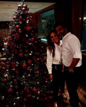 Munisha Khatwani Instagram - Thank you for an amazing time and great memories Cameroon 🇨🇲… @sameernthakur.. 🩷