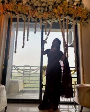 Nabanita Das Instagram - নতুন শুভারম্ভ….🕉️🙏🧿