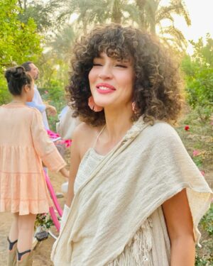 Nada Moussa Instagram - Be HAPPY 🤩☀️
 
#happy #findingola2 #cinema #life #netflix #netflixmina #family #positivevibes #peace #fun #summervibes #universe