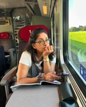 Nadhiya Instagram - Taking life one station at a time🚞❣️

#train #travel #europe #adventures #throwback