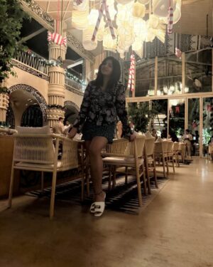Naina Sarwar Instagram - It's that time of year🎄🎊

 #christmas
