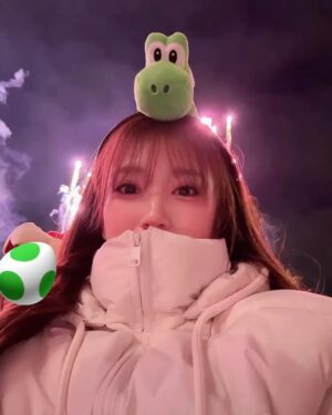 Nako Yabuki Instagram - 2025🐍

今年は色んなことに挑戦しながら、楽しく笑顔で健康に過ごせたらと思います☺️

年越しはUSJで過ごしました！
初ニンテンドーワールド楽しすぎたし、キノピオが可愛すぎて心打たれました🥺💘

みなさんが笑顔でいっぱいの1年になりますように…！
2025年もよろしくお願いします🎍