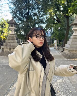 Nana Yamada Instagram - 2025年🐍💘

明けましておめでとうございます🙇🏻‍♀️♡
今年もよろしくお願い致します🎍✨

30を過ぎると毎年思うことは、
心も身体も健康にゆきこまと大切な人たちと
笑って暮らせるようにがんばろう♡です☺️👋笑

睡眠も自炊もとっっても大切😽🫶🏻
今年はもちろんお仕事もがんばりまーーす🔥！

みんなも楽しいことで溢れる2025年になりますように✨