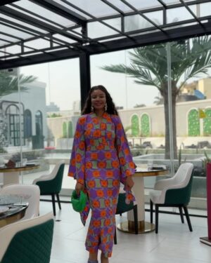 Nancy Isime Instagram - Last days of 2024 Fam!💜

What are you most grateful for? 

I’m grateful for Life, good health, peace of mind, good friends, great career, amazing staff, amazing clients, good books, Joy!, good food, beautiful trips/breaks, great connections and meaningful conversations! 

2024 has been a year of incredible highs and lows, Lessons and Blessings, Wins and Losses, but in all a Great Year!!! 
Majority of the items on my vision board ticked!!😍

Thank you 2024🙏🏼 

👗: @sgtcclothing 
💇‍♀️: @mizwanneka 
📍: @euphoria_bysujimoto