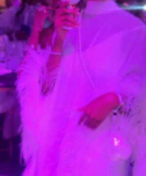 Nancy Isime Instagram - Aunty Nancy 🤍 

#ToeAllWhiteParty 

Merry Christmas Fam😘 

Wearing: Custom @wannifuga 🤍

💄: @peaceibadin_mua 
💇‍♀️: @mizwanneka 
💇‍♀️: @hairbyposhclass 

Photographed by : @brown_of_lagos 😍