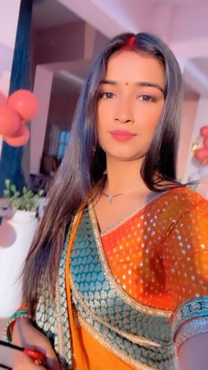Nancy Roy Instagram - Hume jbse mohhabat ho gye hai …🫣
#ruhi #mannsunder #mannsundarserial #ruhi