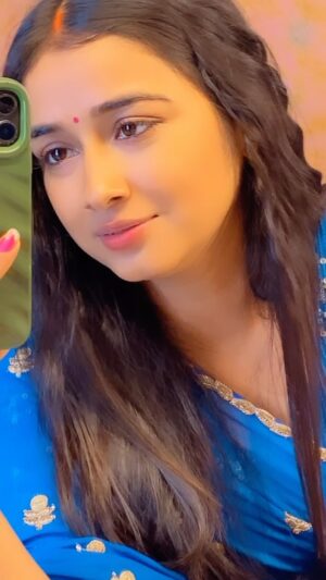 Nancy Roy Instagram - #blue🦋💙…….

#instagram #ruhi #mannsunder🤗