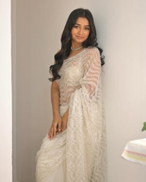 Nancy Roy Instagram - ♥️…..
Styled by - @rricha_tiwari 
Makeup by - @bhuneshwarpandit01 ♥️
Hair by - @zarinaashaik 
📸 by - @filmedbyyaarkaushal 
Thnq so much everyone for the entire look♥️