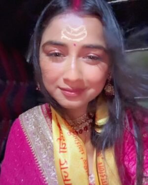 Nancy Roy Instagram - Blessed & grtful ❤️ thnq so much @aajtak for a wonderful day out …also thnq so much @dangal_tv_channel ❤️for giving me such grt platform 💕#MANNSUNDER 🤌🌹