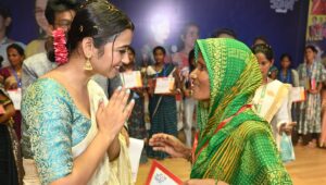 Nancy Roy Instagram - Had no words to say what I was feeling that day it was just like a dream come true so much of love so much of gratitude “bs es din ka intezar tha”🥹 can’t express it ….but I really want to thnx “Pradeep ji”for such a honourable event….❤️
Powered by @v2fbaazar
