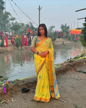 Nancy Roy Instagram - छठ पूजा की हार्दिक शुभकामनाएँ ।🥥🌾

#home♥️ #festivevibes #instagrampost