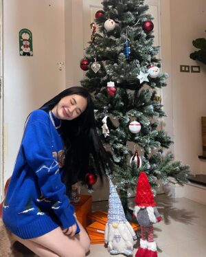 Narilya Gulmongkolpech Instagram - 🎄🎅🏻✨